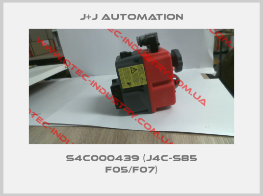 S4C000439 (J4C-S85 F05/F07)-big